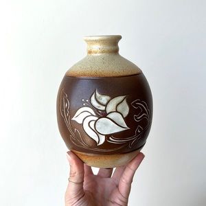 Vintage Floral Pottery Craft Vase Decor